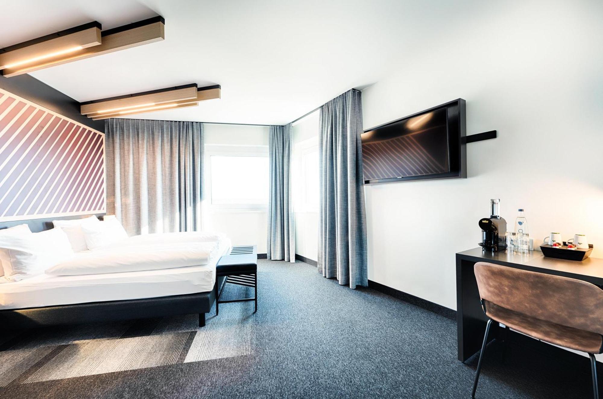 B&B Hotel Aalborg Exterior photo